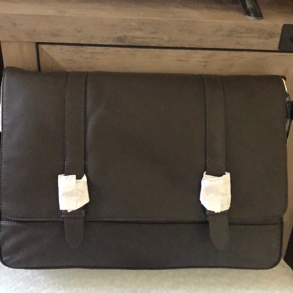 Cole Haan Other - Cole Haan | Smooth Leather Messenger Bag